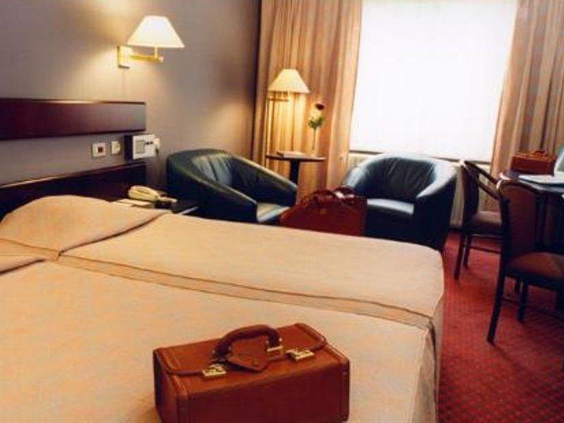 Bedford Hotel Брюссель Екстер'єр фото